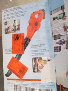 lot 106 image: Black & Decker 20V Cordless Leaf Bl...