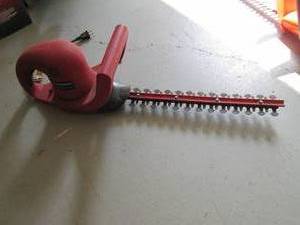 lot 117 image: Murray 16 Electric Hedge Trimmer