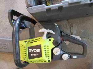 lot 138 image: 14 Ryobi Chainsaw In Case...