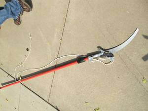 lot 68 image: Corona Tree Trimmer...