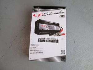 lot 73 image: Schumacher Power Converter...