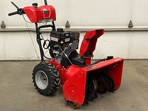 lot 10 image: Snapper Two-Stage Snow Blower