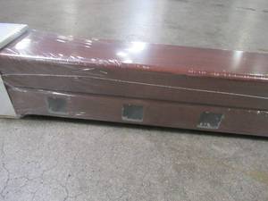 lot 265 image: Fiberon 6 Natural Mahogany Composite Top & Bottom Deck Rail. RLPK72INNATMAH. NEW