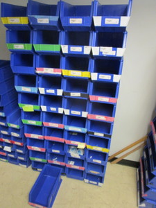 lot 303 image: AKRO BINS, BLUE, PART# 30-240