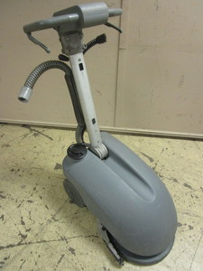 lot 328 image: COMAC FLOOR SCRUBBER, FOR PARTS
