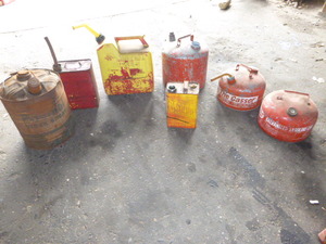 lot 37 image: 7 Gas Cans