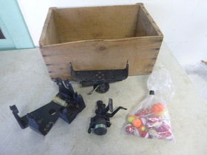 lot 72 image: Vintage Crate and Boating Items