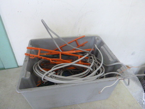 lot 78 image: Tub of Essex 1202 With Ground Type UF-8 Wire
