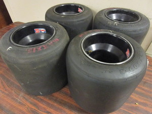 lot 429 image: MAXXIS GO-KART RACING TIRES AND DWT RIMS