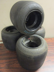lot 436 image: MAXXIS GO-KART RACING TIRES WITH RIMS