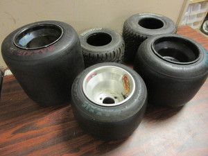 lot 443 image: MAXXIS, BRIDGESTONE GO-KART TIRES,  WITH RIMS - NEW
