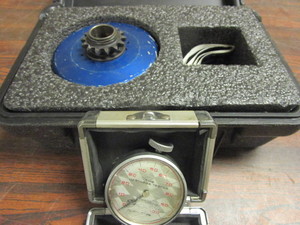lot 467 image: BULLY CLUTCH AND TIRE DUROMETER, FOR A RACING GO-KART
