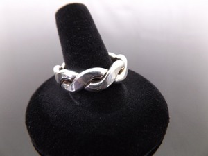 lot 56 image: .925 Sterling Silver Mens Ring Size 9
