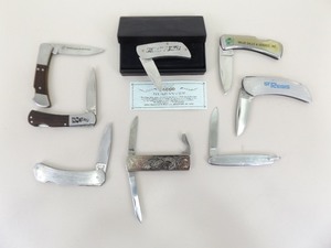 lot 31 image: Lot of Misc Pocket Knives