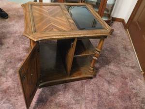 Glass & Wood End Table
