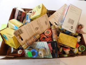 Box lot of Fuses