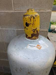 100lb Propane Tank