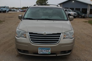 2009 Chrysler Town & Country Touring