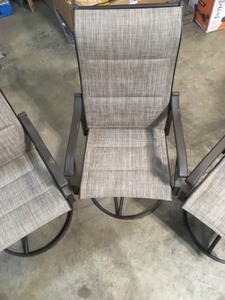lot 27 image: ASSORTED PALLET WITH PATIIO CHAIRS SEE PICS