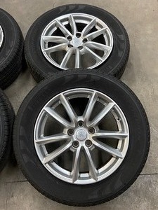 Set Of (4) Land Rover Wheels & Tires