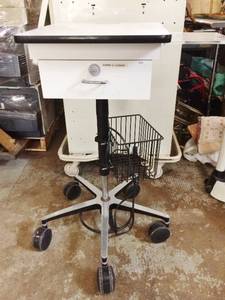 lot 62 image: MSRP $1400 CompuCaddy FR Series Mobile Industrial Medical Computer Laptop Cart -Locking Drawer, Slide Out Side Board, Acrylic Board & Power Supply - Excellent Condition  Height Adjustable Too