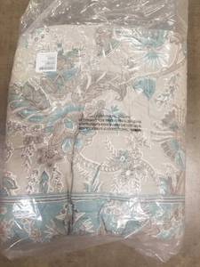 Alexandra Multicolored Botanical Textured Cotton FullQueen Quilt 50463Q-FQ-MULTI
