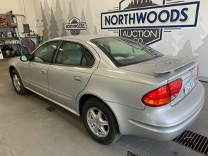2004 Oldsmobile Alero -No Reserve-