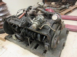 lot 501 image: 1937-1940 OLDSMOBILE 6 ENGINE