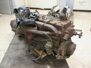 lot 503 image: 1951 PONTIAC 8 HYDRAMATIC TRANSMISSION