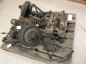 lot 506 image: 1947 CADILLAC, 2 DOOR,  SERIES 62,  FRONT SUSPENSION PARTS