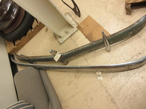 lot 509 image: 1940 BUICK FRONT AND REAR BUMPER SET