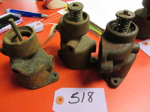 lot 518 image: BUICK STRAIGHT 8 WATER OUTLETS-NOS AND USED