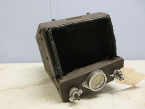 lot 561 image: 1938 BUICK RADIO