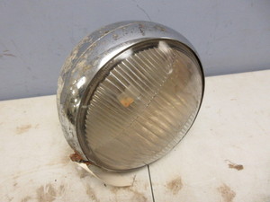 lot 616 image: GUIDE TILT RAY HEADLIGHT