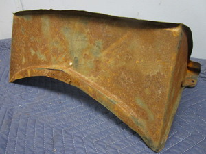 lot 634 image: 1930-1931 MODEL-A FORD RADIATOR SPLASH SHIELD