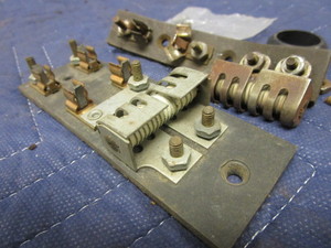 lot 649 image: 1936 FORD BALLAST RESISTORS