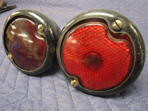 lot 655 image: 1930-1931 FORD TAILLIGHTS