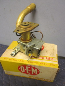 lot 705 image: 1959 BUICK HEATER CONTROL VALVE