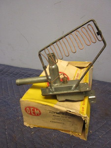 lot 722 image: 1961-1962 MERCURY HEATER CONTROL VALVE