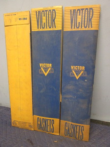 lot 752 image: 1950-1953 OLDSMOBILE V8 MANIFOLD GASKET SET