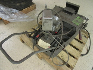 lot 830 image: STEWART-WARNER ALEMITE WHEEL BALANCER, PARTS MISSING