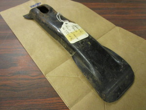 lot 835 image: BUICK SERIES 40 SPARE TIRE HOLD DOWN