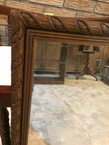 lot 53 image: Vintage Mirror