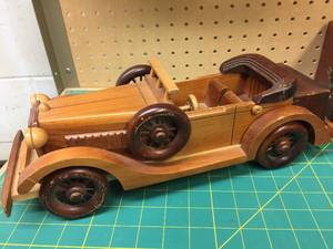 lot 77 image: Vintage Deco Lot