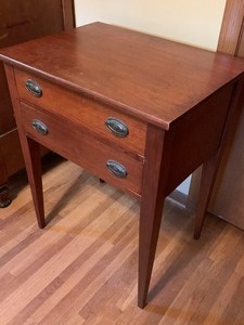 lot 5 image: Vintage Two- Drawer Accent Table