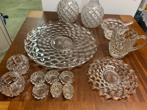lot 95 image: Vintage Glassware
