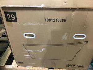lot 32 image: Scon Aiden 70 in. Reversible Drain Bathtub in White  not used