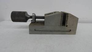 lot 23 image: Machinist Vise 3 x 6