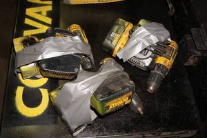 3 DeWalt 18V Drills with Battery and Charger