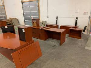 Office Furniture Cluster